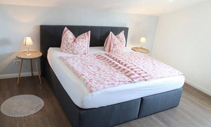 Kabelhorst Apartment | Vacation apartment/apartment for 7 guests with 120m² in Schwienkuhl (153793)