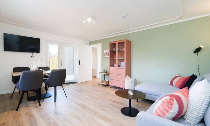 Niendorf/Ostsee Apartment | Vacation apartment Düne 9: A cozy retreat in Niendorf by the sea