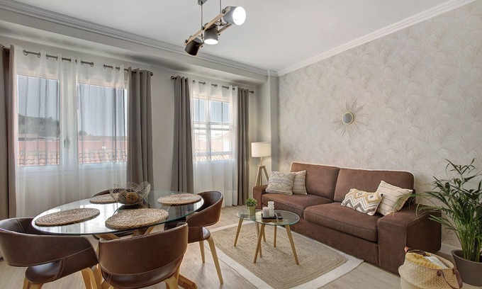 Historical Center Apartment | Vacation Apartment 'El Mirador De Viana' with Mountain View, Shared Terrace and Wi-Fi