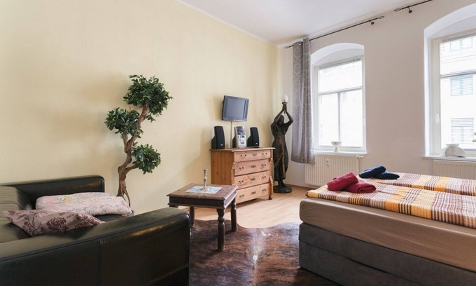 Leipziger Vorstadt Condo | Vacation apartment Elbflorenz near the center