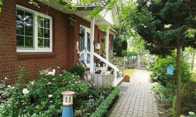Hamburg-Mitte Apartment | Vacation apartment Elbinsel, in the countryside and close to the city center 12-0012028-19