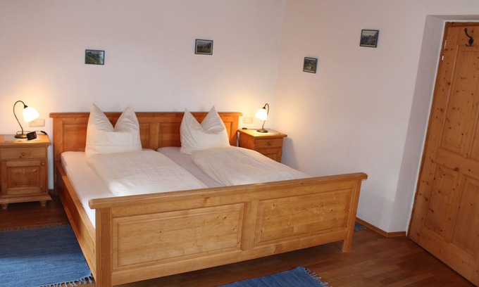 Schleching Apartment | Vacation apartment farmhouse with two bedrooms