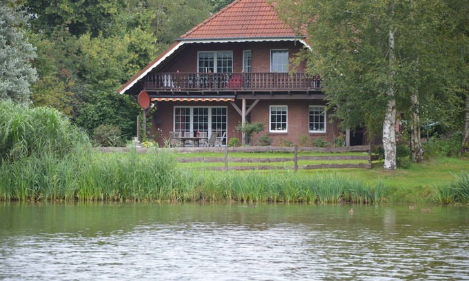 Detern Apartment | Vacation apartment - Ferienhof Am Birkensee 55125