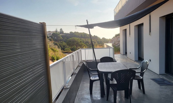Pietrosella Apartment | Vacation apartment 5 minutes from Agosta beach