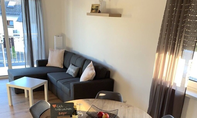 Lierschied Apartment | Vacation Apartment "Im Tal der Loreley" with Garden, Terrace, BBQ & Wi-Fi