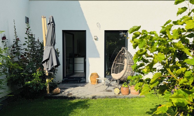 Schoeneiche bei Berlin House | Vacation apartment Berlin city limits - between metropolis and nature