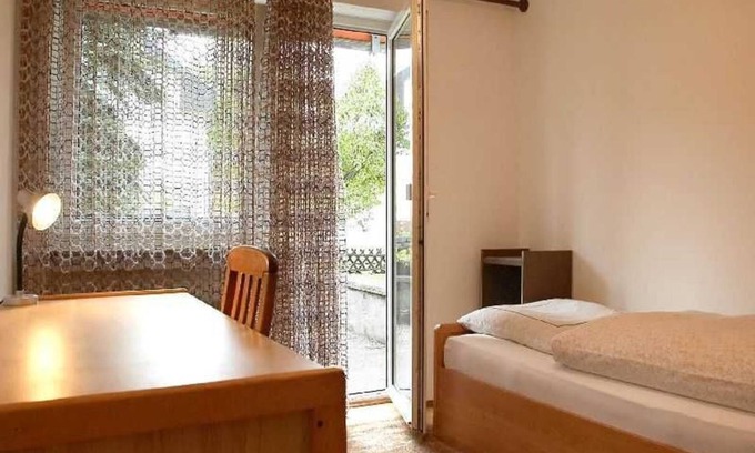 Villingen-Schwenningen Apartment | Vacation apartment 85sqm, 3 bedrooms, max. 6 persons - Holiday apartment Bertsche