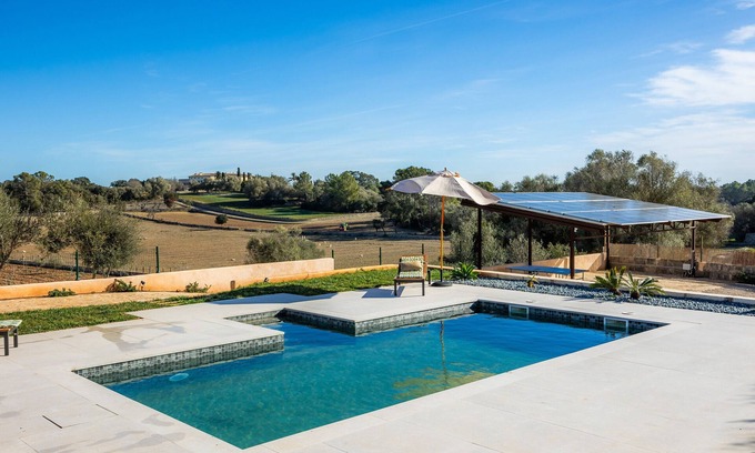 Lloret de Vistalegre House | Vacation Home "Villa Xary" with Mountain View, Private Pool & Wi-Fi
