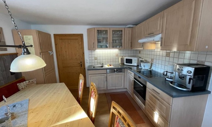 Muhlbach im Pinzgau Apartment | Vacation home/4 or more bedrooms/shower, WC - Apartments and vacation home Brandner