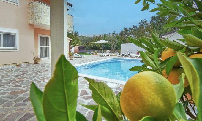 Kaldanija House | Vacation home Amna - 8 persons, Private pool, 4 bedrooms, Barbecue