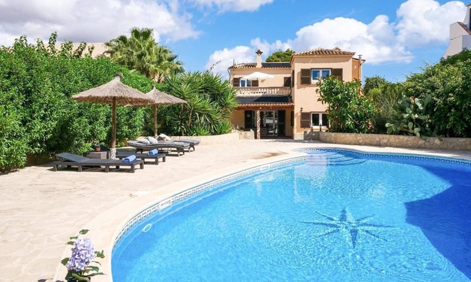 Cala Santany House | Vacation Home "Apartamento Estrella del Mar" with Pool, A/C, Wi-Fi, Balcony, Terrace & Garden