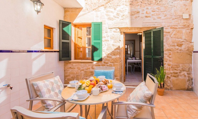Old Town Alcudia Ski Chalet | Vacation home Barbera in Alcudia
