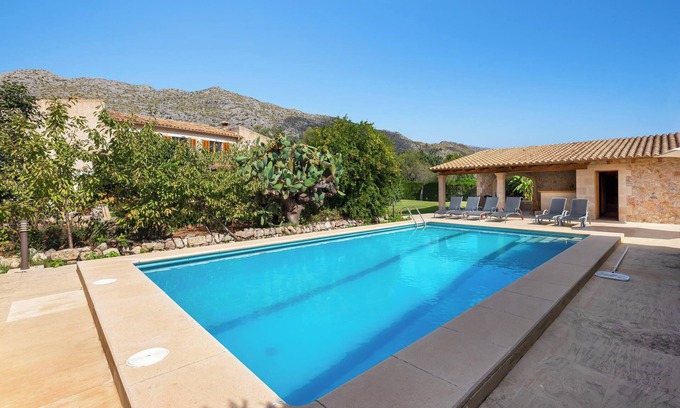 Pollensa House | Vacation Home "Can Noble den Suau" with Pool, Whirlpool, Terraces & Garden