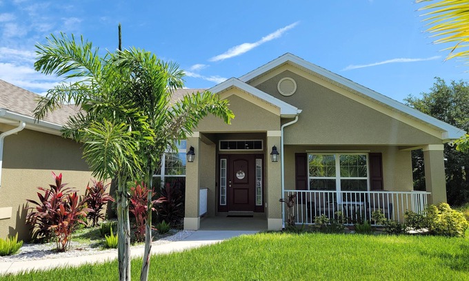 Port Charlotte House | Vacation Home close to Boca Grande beaches
