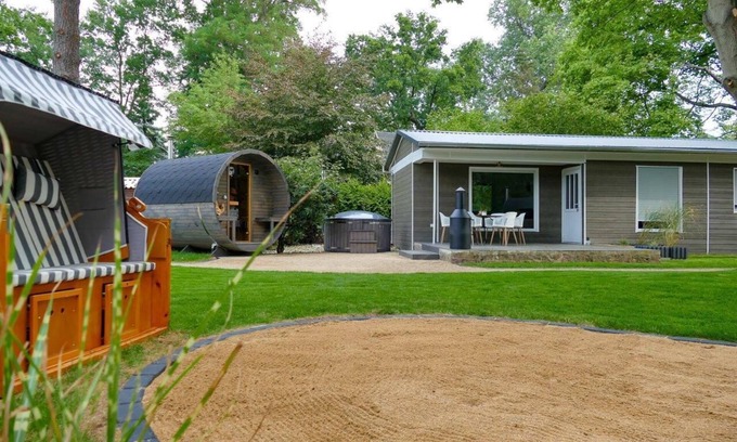 Kiebitz House | Vacation homes Kiebitzsee Holiday home Ben incl. sauna and whirlpool