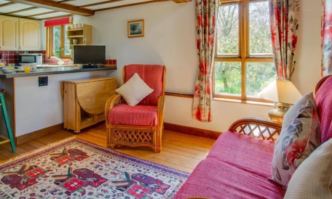 North Burlingham House | Vacation home Dell Barn in The Broads - 2 persons, 1 bedrooms