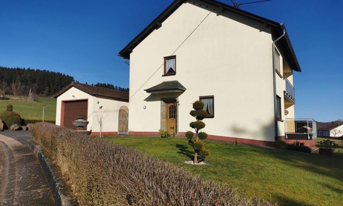 Buscheich House | Vacation home Eifelmomente - 6-bed vacation home Eifelmomente