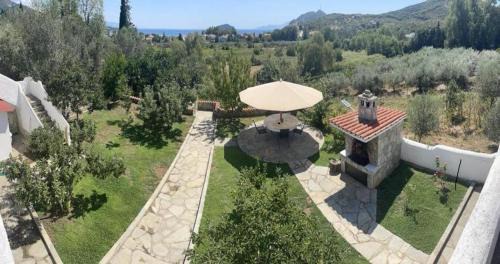 Nea Iraklitsa House | Vacation Home EVA