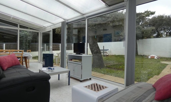 Fromentine House | Vacation Home in Fromentine - 5 People - Large Garden with Parking