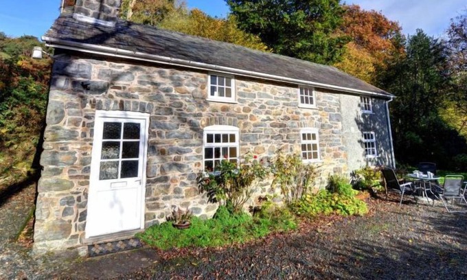 Llanfair Caereinion House | Vacation home Llanerfyl in Newtown - Welshpool - 4 persons, 2 bedrooms