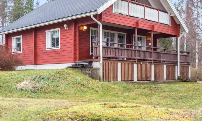 Tahkovuori House | Vacation home Haapala in Nilsiä - 12 persons, 4 bedrooms