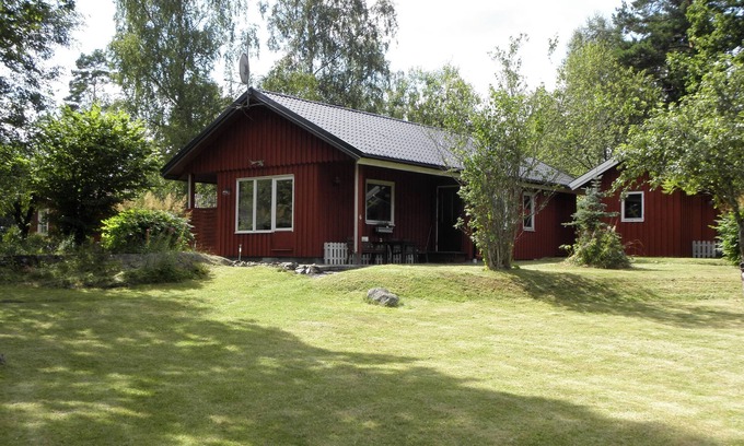 Fagerhult House | Vacation home in southern Sweden-Småland for 4 pers.+rowing boat,lakeside location,object 415