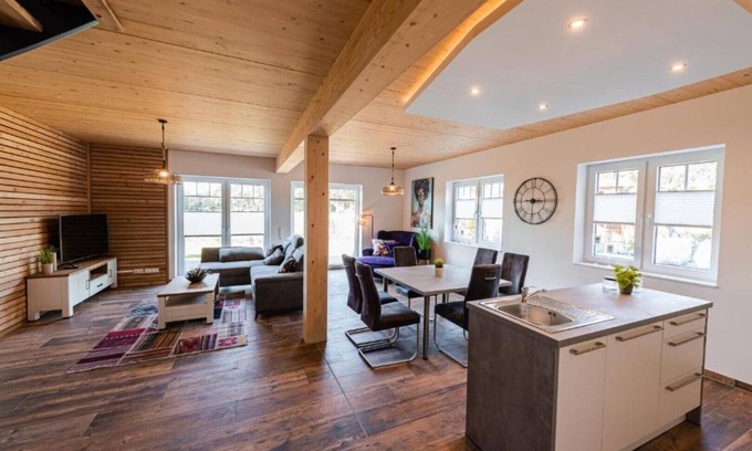 Barssel House | Vacation home "Juist" with 105sqm - in the vacation park Harkebrügge