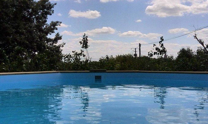 Mouillac House | Vacation Home "Les Orchidées" with countryside View, Private Pool & Wi-Fi