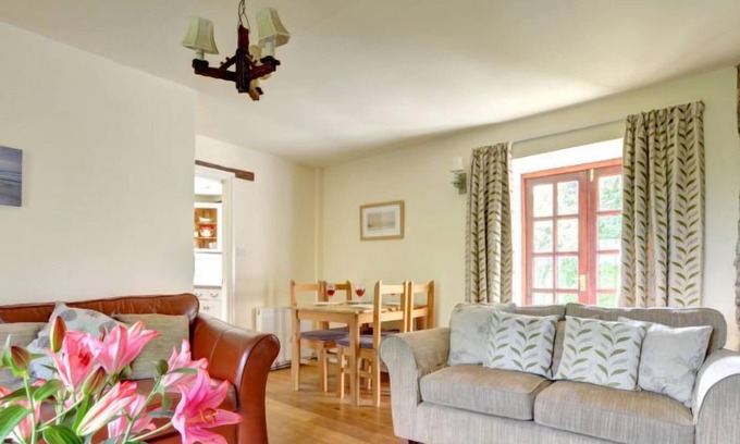 Llanerchymedd House | Vacation home Llanerchymedd in Anglesey - 4 persons, 2 bedrooms
