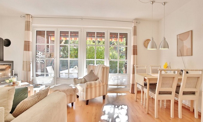Scharbeutz House | Vacation home Ostseeferien bei Bella Apartment 1 - Holiday home Ostseeferien bei