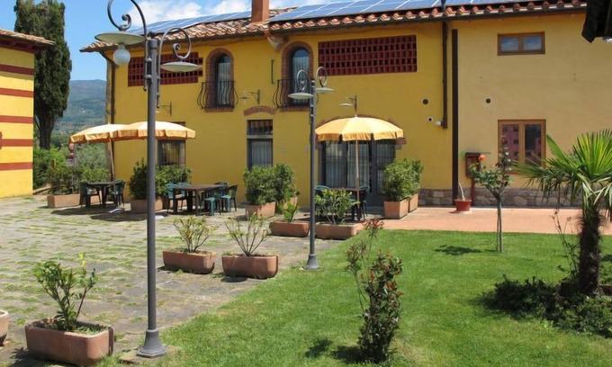 Pian di Sco House | Vacation home Villa Monnalisa in Pian di Scò - 3 persons, 1 bedrooms