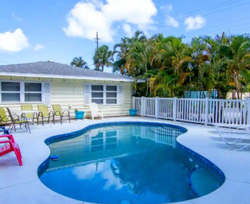 Siesta Key House | Vacation Home With Pool in siesta key sarasota