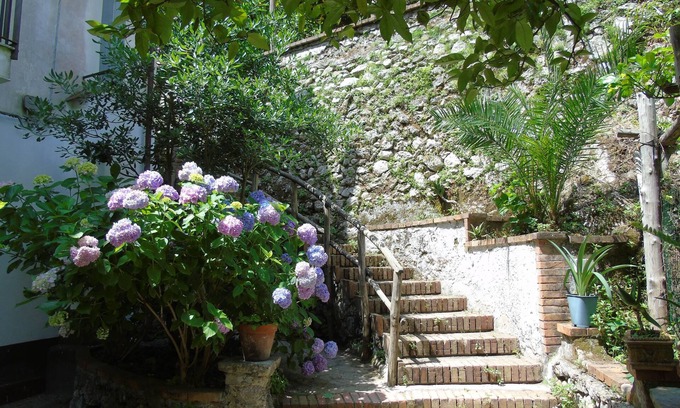 Pucara Apartment | Vacation House "Antica Cartiera Sant'Elia" - POZZO