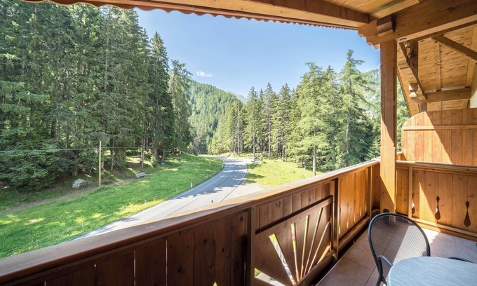 Moso in Passiria Apartment | Vacation House "Maria Edelweiss" with Mountain View, Balcony, Terrace & Sauna