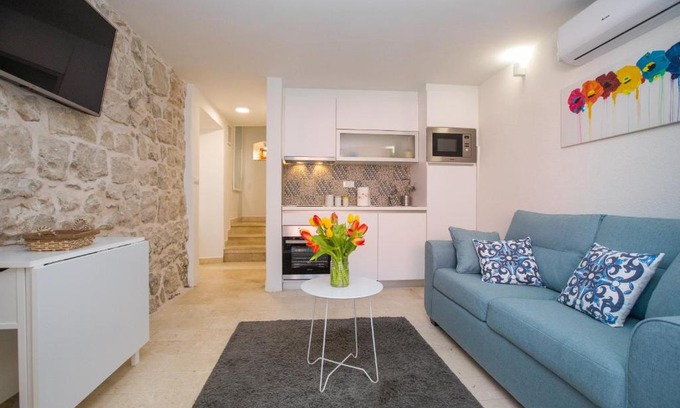 Cavtat Old Town House | Vacation house Pietra