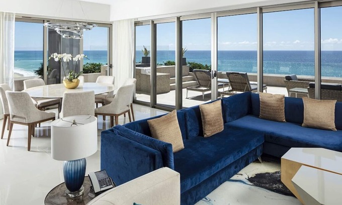 Cabo San Lucas Resort | Vacation in Los Cabos - Luxury 3 Bedroom Oceanfront Suite w/Private Jacuzzi