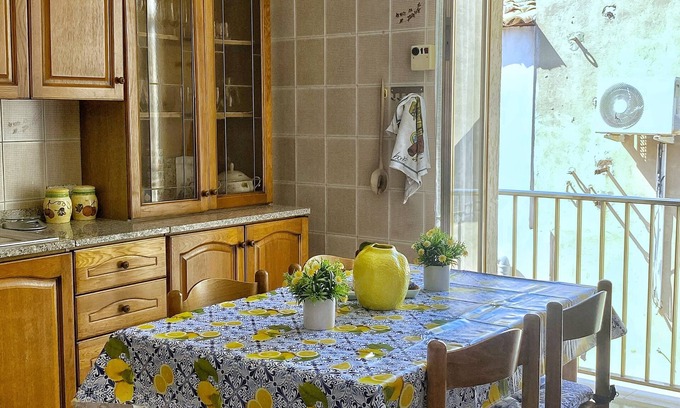 Santa Croce Camerina Apartment | Vacation home 3 rooms - WiFi, air conditioning, full kitchen near the sea