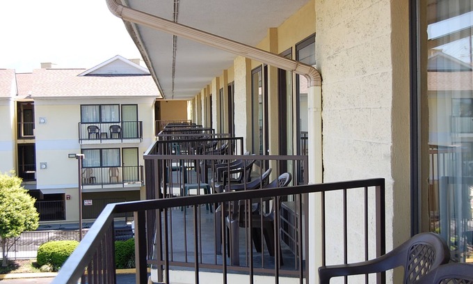 Pigeon Forge Hotel | Vacation Lodge
