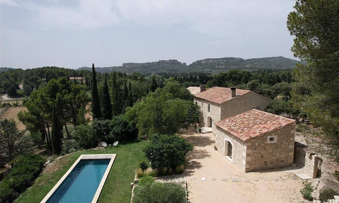 Les Baux-de-Provence Villa | Vacation rental LES BAUX DE PROVENCE LS1-430
