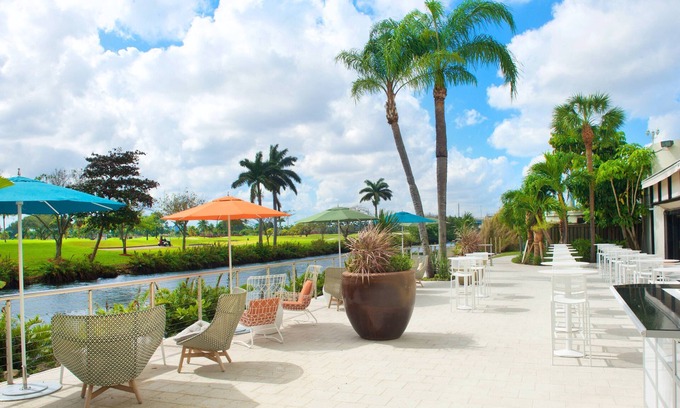 Seybold Hotel | Vacation Starts Here! Swimming Pool, Near Melreese Golf Course!