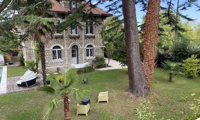 Bayonne Villa | Vacation villa rentals by the week, month or year
