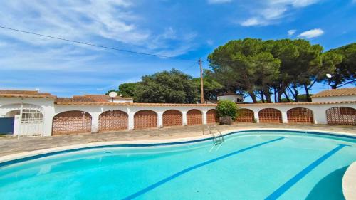 L'Escala House | VACAY Villa Arc, disfrutar al sol! en la Costa Brava, L'Escala!