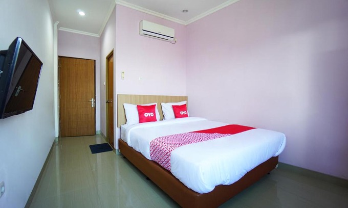 Manado City Centre Hotel | Vaccinated Staff - OYO 1573 Mahera Guest House