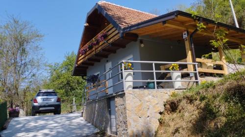 Bajina Basta House | Vagabundo Home