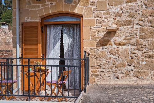 Kissamos House | Vaggelis Little Stone House