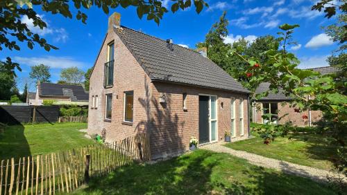 Ewijk House | Vakantiewoning maas en waal 90