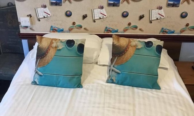 North Shore Bed & Breakfast | Valdene Hotel