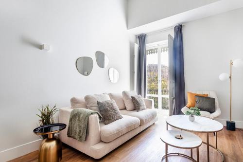 La Roqueta Apartment | Valencia City Apartment with Gym Pool Free Parking TheHavenEscape