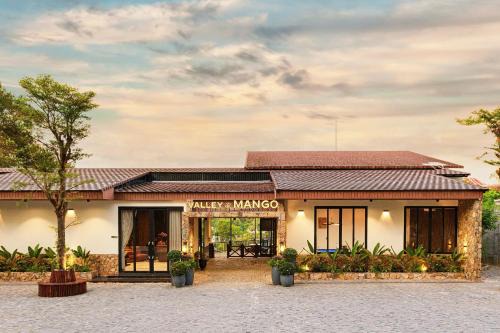 An Tay Apartment | Valley De Mango Hue