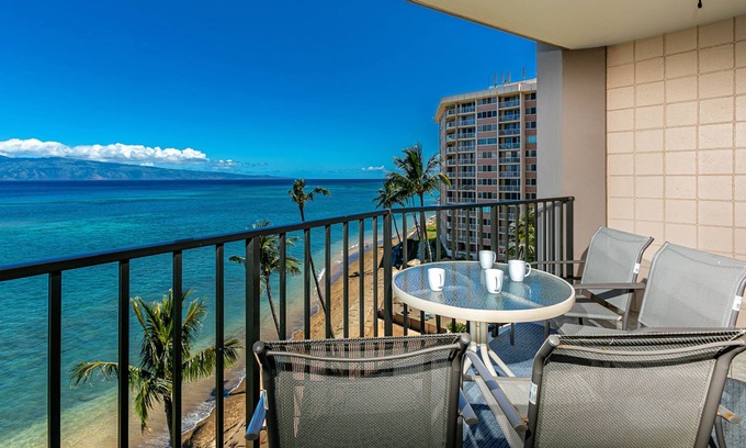 Kahana Hotel | Valley Isle 708 by Coldwell Banker Island Vacations
